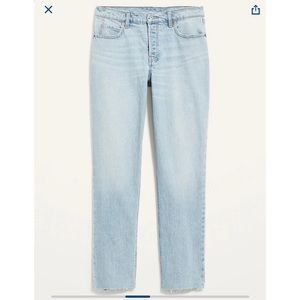 NWT Old Navy High Waisted Straight Leg Cut Off Jeans - Size 16 Tall